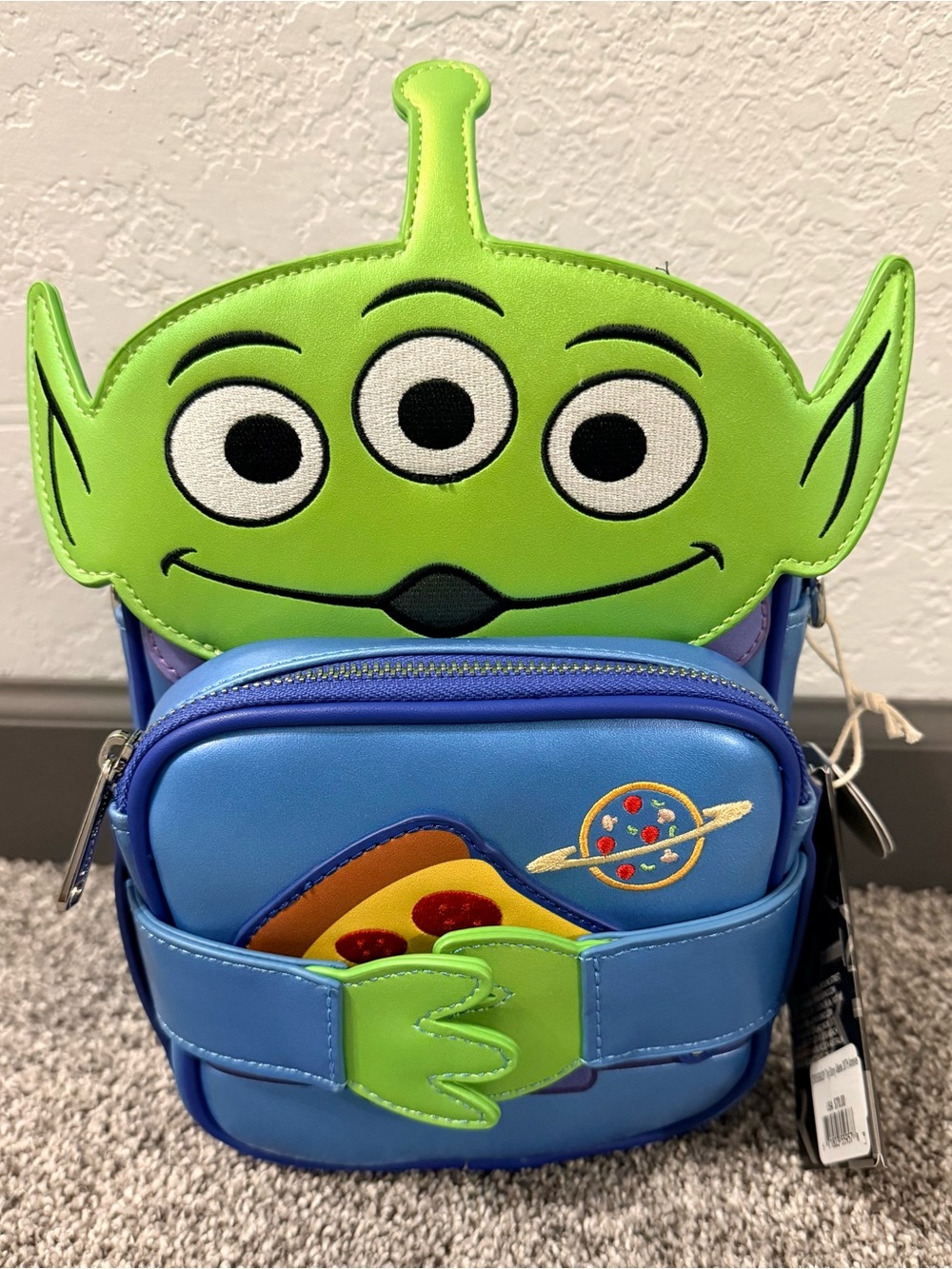 NWT Toy Story Pizza Planet Alien Loungefly Pixar Crossbuddies Crossbody Bag